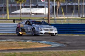 Cadillac CTS-V Coupe Race Car 2011 года